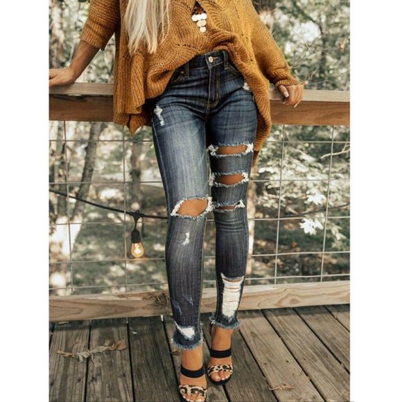 NEW! Kan Can Distressed Skinny Jeans - Picture 3 of 9